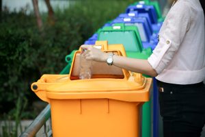 solusi pengelolaan sampah plastik