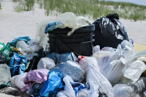 solusi pengelolaan sampah plastik