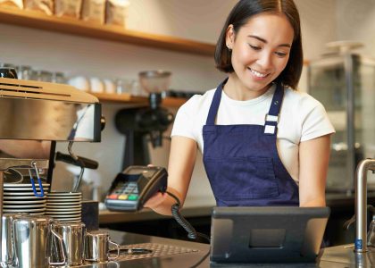 aplikasi-pos-dengan-dashboard-bisnis-lengkap